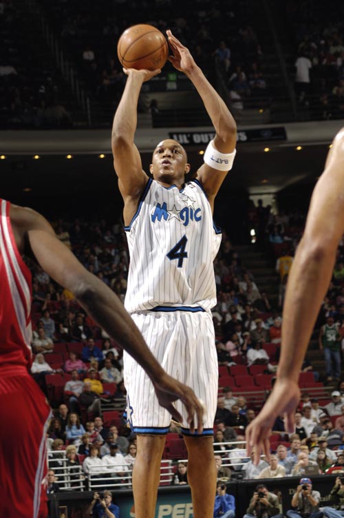 马刺队与墨菲的潜在合作（马刺队或将携手墨菲）