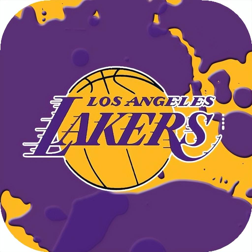 前锋冷静破门，展现成熟心态（前锋沉着建功，尽显成熟心态）