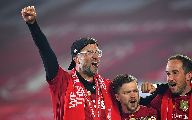 绿帽哥：利物浦已与伯恩茅斯就塞梅尼奥付款结构进行交涉（绿帽哥称，利物浦正与伯恩茅斯商议塞梅尼奥交易的付款方案）