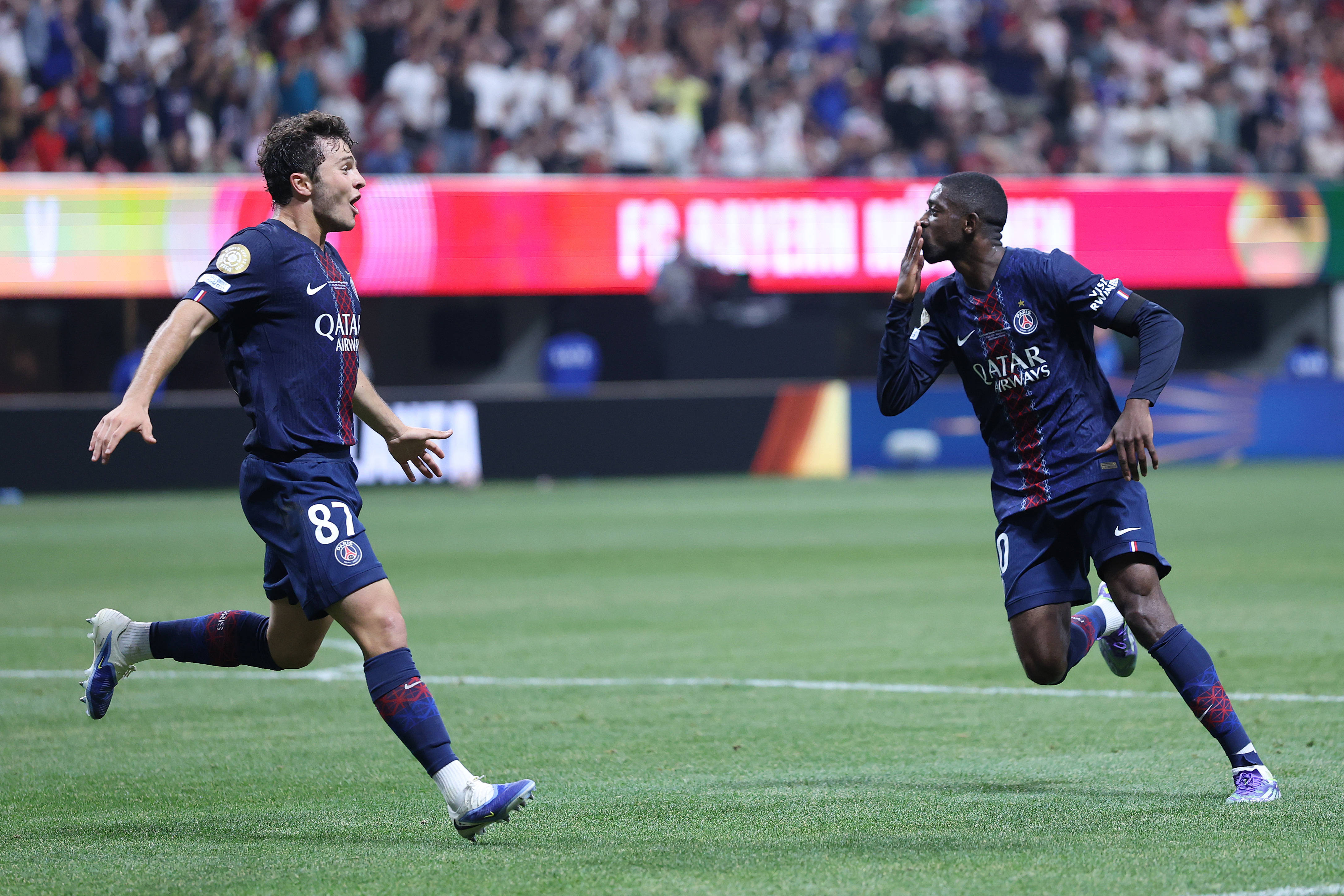 吉马良斯：卡塞米罗是我的榜样，巴西队需要内马尔这样的巨星（吉马良斯：我以卡塞米罗为榜样，巴西队离不开内马尔这样的巨星）