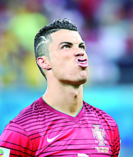 记者观赛｜轮椅篮球的 “手” 速对决（记者直击｜轮椅篮球的“手速”争锋）