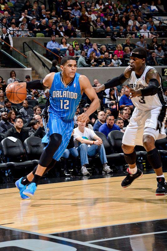 布伦森末节在场尼克斯净胜14分，布朗：今收获赛季最精彩胜利（末节布伦森在场尼克斯净赢14分，布朗：这是本季最精彩一胜）