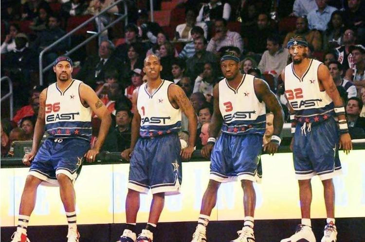 德国U21主帅：比朔夫将佩戴队长袖标；未来两场卡尔都出场（德国U21主帅确认：比朔夫将佩戴队长袖标，卡尔接下来两场均会出场）