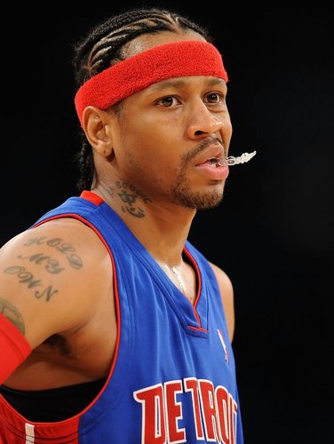 红牛集团CEO：克洛普现在无意重返教练席，他热爱现在的工作（红牛集团CEO称克洛普暂不考虑回归执教，正享受目前的工作）