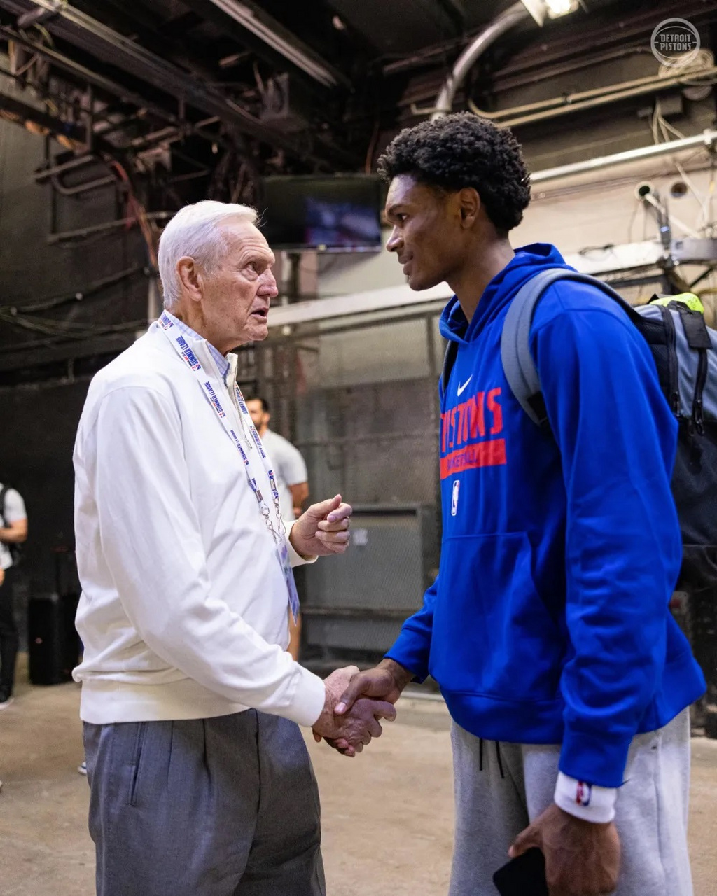 手感依旧冰凉！热火半场三分球18投4中，猛龙21投6中（外线手感继续低迷：热火半场三分18中4，猛龙21中6）