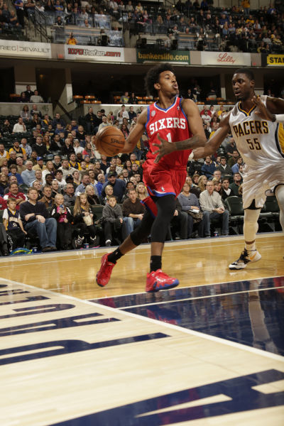 赛后那一幕让所有球迷破防（终场后的那个瞬间，所有球迷都被戳中泪点）